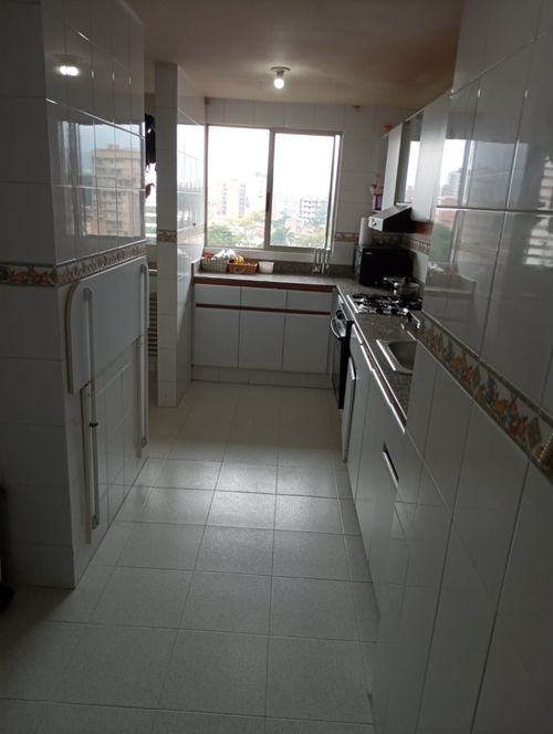 Apartamento de 3 alcobas en venta en Lorena, Medellín, 142 m² · foto 17 de 23