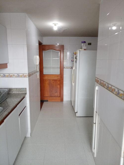 Apartamento de 3 alcobas en venta en Lorena, Medellín, 142 m² · foto 18 de 23