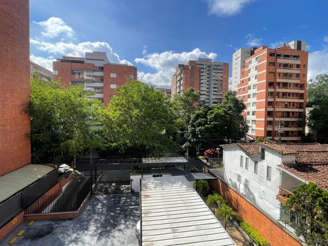 Apartamento de 3 alcobas en arriendo en Zuñiga, Envigado, 129 m² · foto 7 de 18
