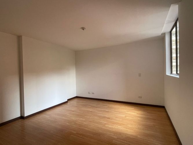 Apartamento de 3 alcobas en arriendo en Zuñiga, Envigado, 129 m² · foto 15 de 18