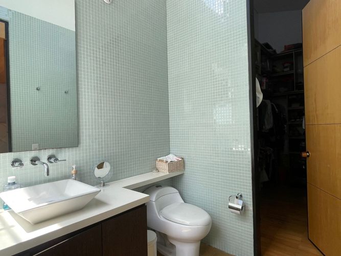 Casa de 4 alcobas en venta en Zuñiga, Envigado, 396 m² · foto 10 de 15