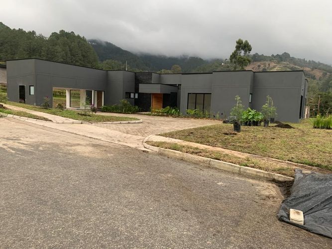 Casa de 3 alcobas en venta en El Retiro, 375 m² · foto 20 de 20
