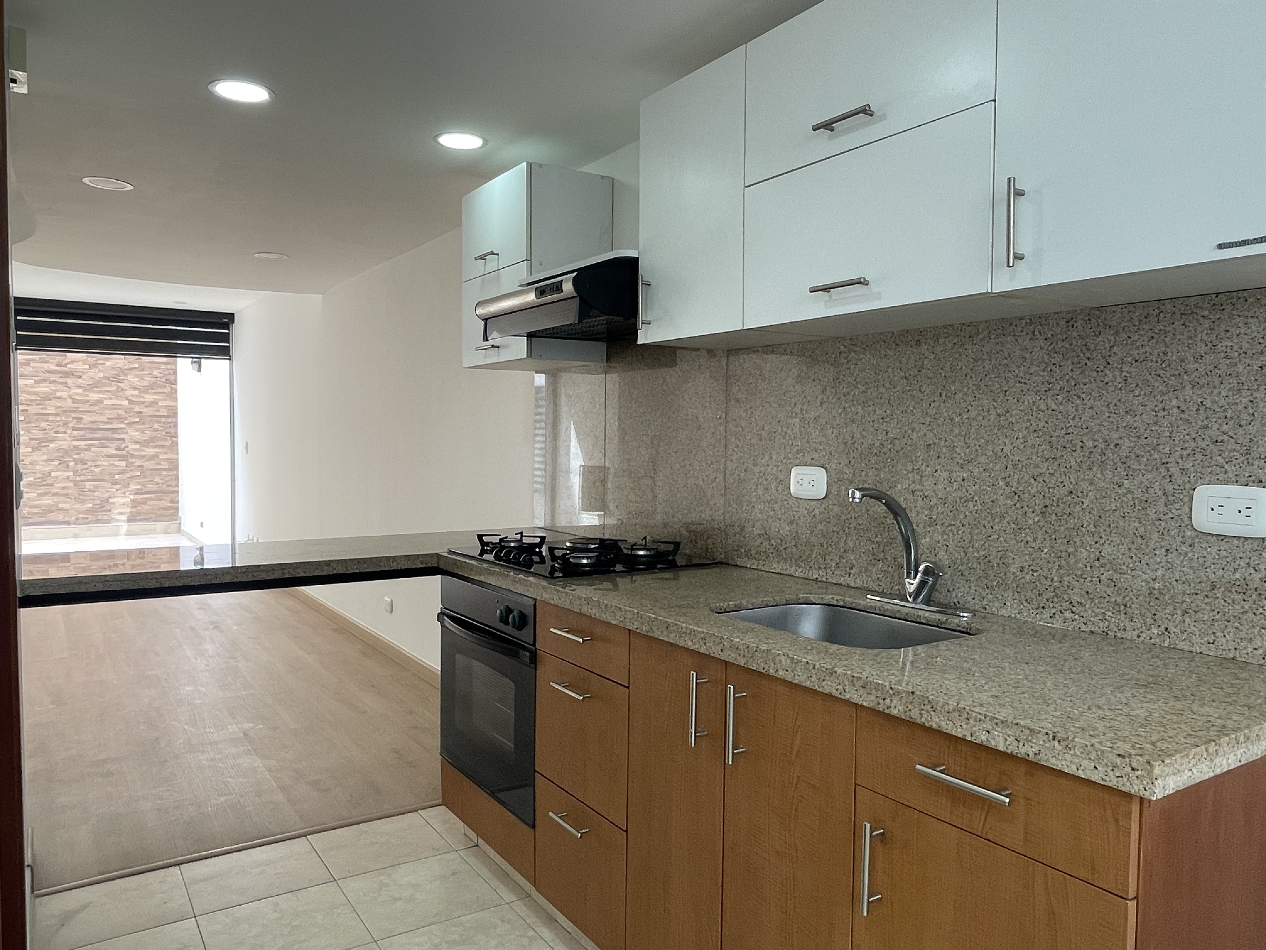 Casa en venta en El Batán, Bogotá · foto 5 de 24