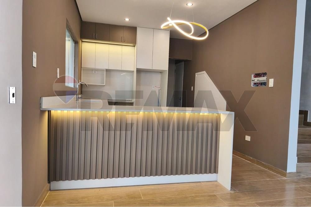 Casa en venta en Luque — foto 3