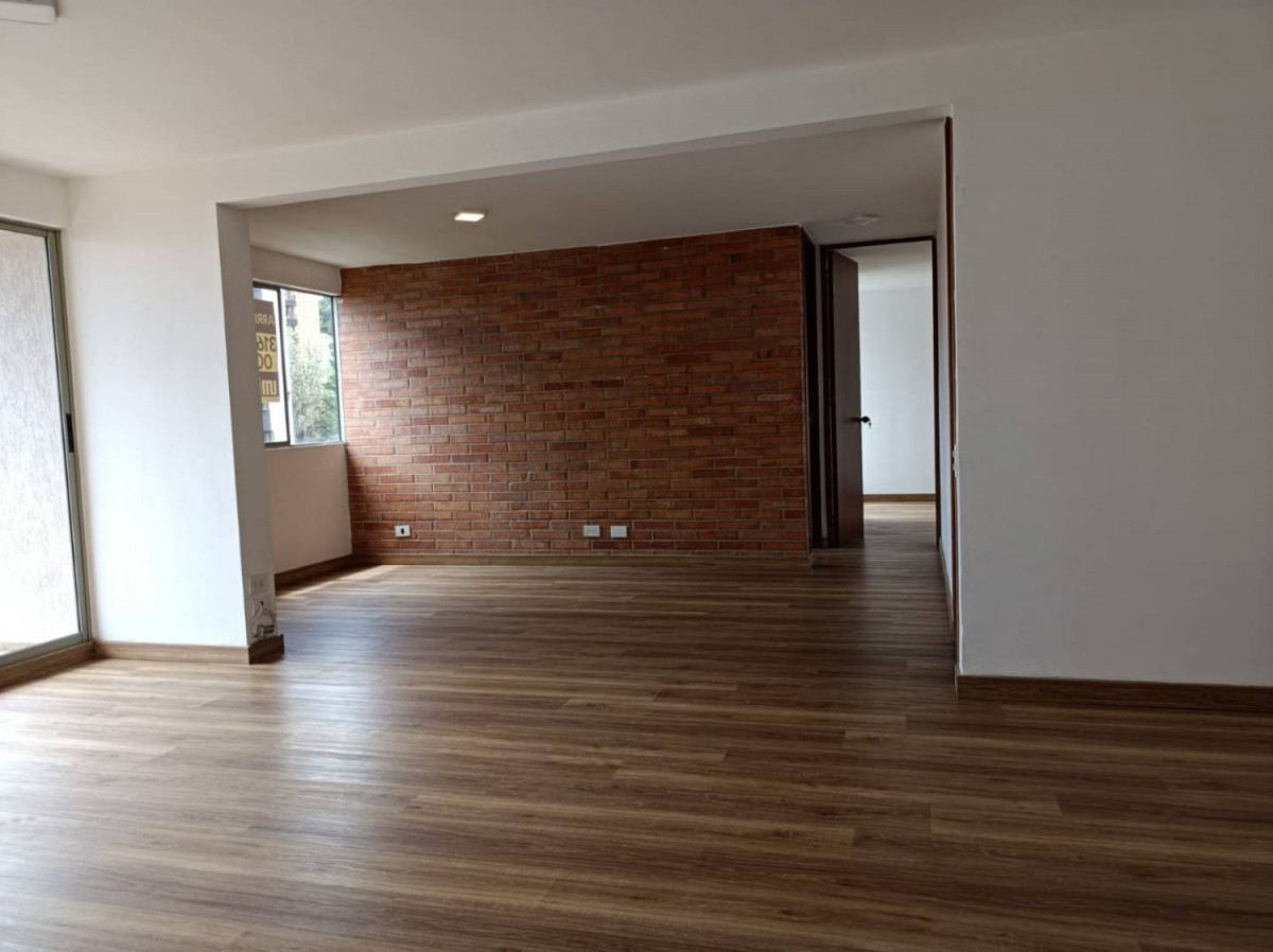 Apartamento en arriendo en Los Balsos, Medellín · foto 7 de 19