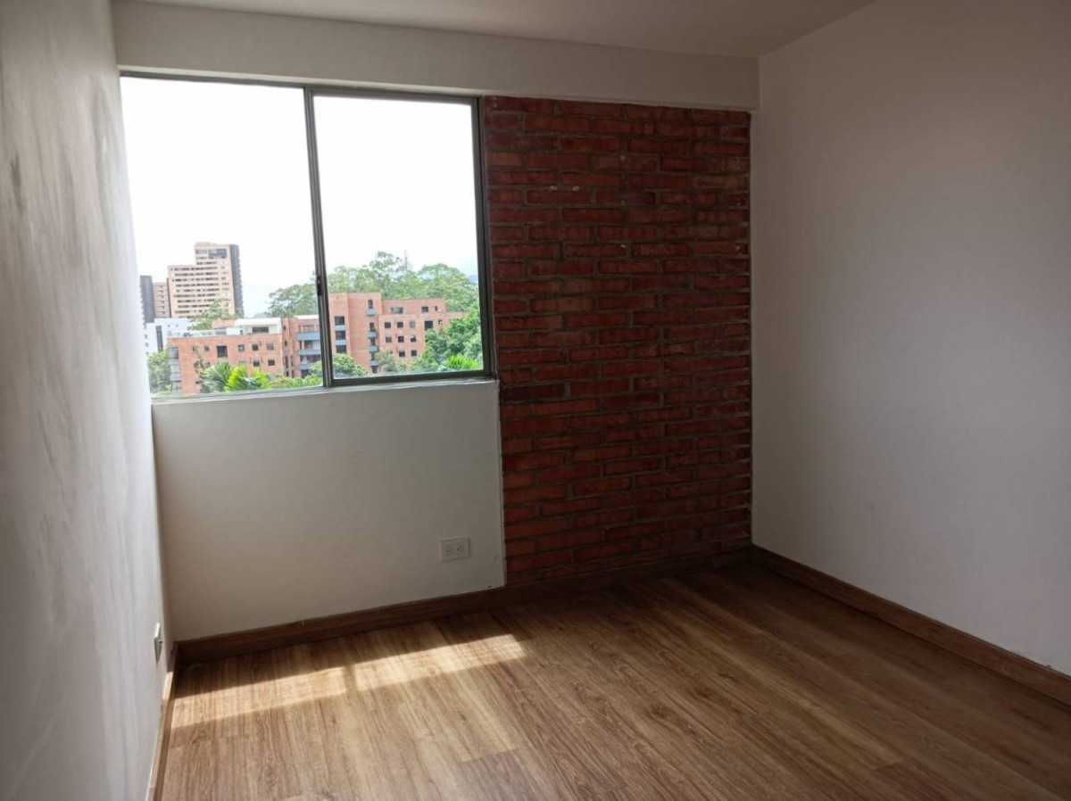 Apartamento en arriendo en Los Balsos, Medellín · foto 14 de 19