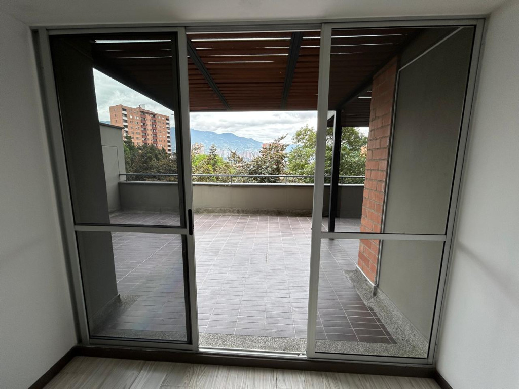 Apartamento en venta en Boston, Medellín 5