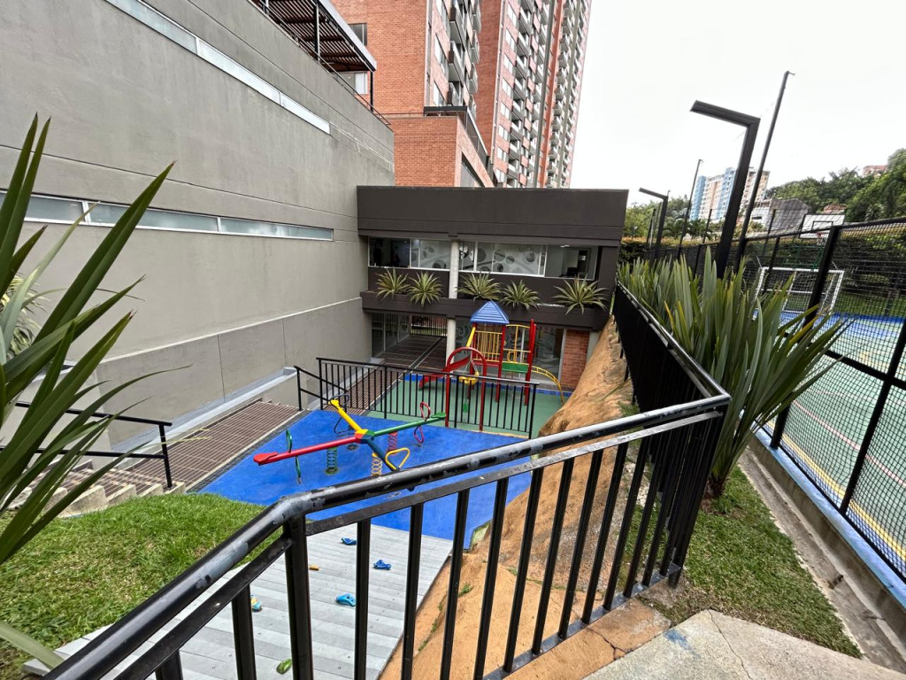 Apartamento en venta en Boston, Medellín · foto 14 de 16