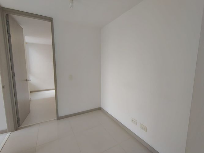 Apartamento de 3 alcobas en arriendo en Aliadas Del Sur, Sabaneta, 74 m² · foto 8 de 16