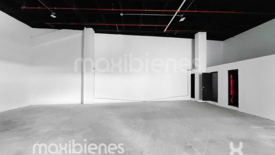 Local en arriendo en Suramérica, La Estrella, 150 m² · foto 2 de 6