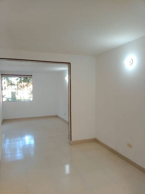 Casa de 3 alcobas en venta en Angel Maria Camacho, Jamundí, 60 m² · foto 5 de 23
