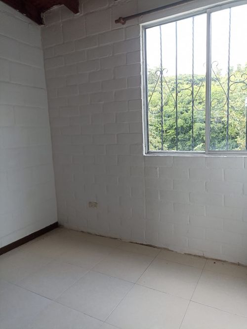 Casa de 3 alcobas en venta en Angel Maria Camacho, Jamundí, 60 m² · foto 8 de 23
