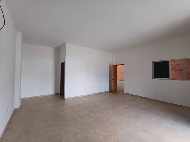 Bodega en arriendo en Los Pericos, Montería, 635 m² · foto 4 de 17
