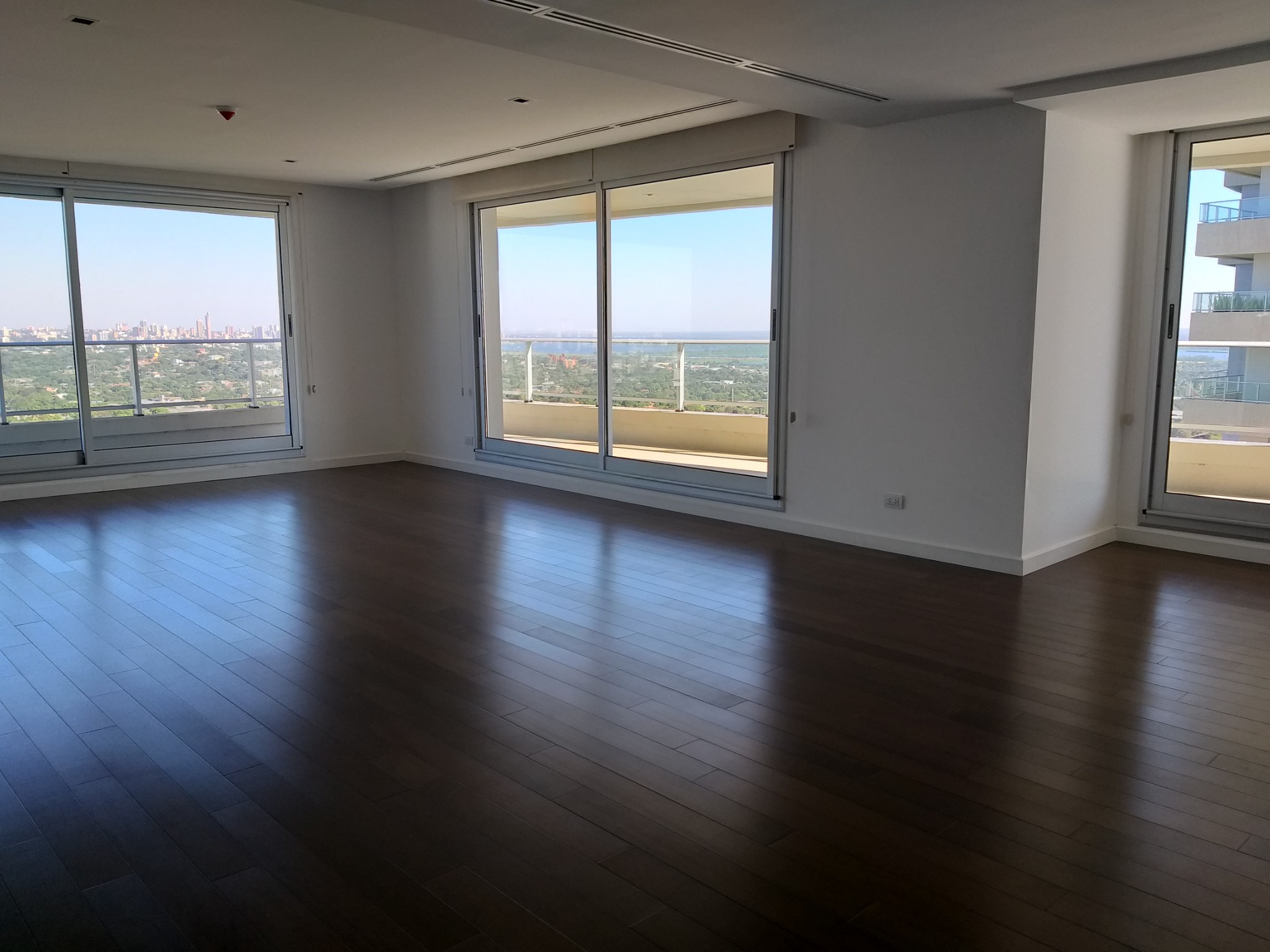 ALQUILER EXCLUSIVO SEMIPISO 4 DORMITORIOS - PALACIO DE LOS PATOS  - Piso 19 R1 T2 — foto 3