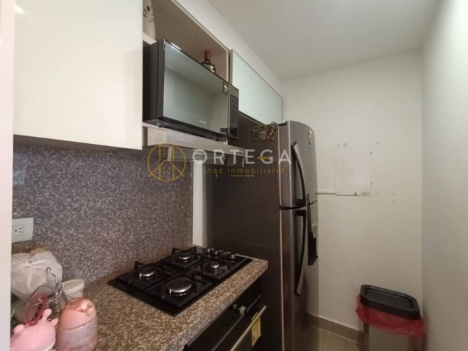 Apartamento de 3 alcobas en venta en Granjas De Provenza, Bucaramanga, 68 m² · foto 2 de 17