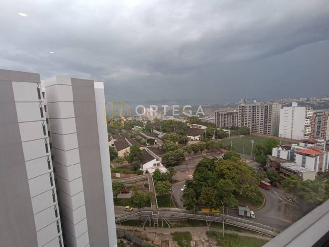 Apartamento de 3 alcobas en venta en Granjas De Provenza, Bucaramanga, 68 m² · foto 6 de 17