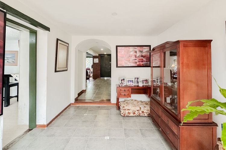 Casa de 4 alcobas en venta en Puente Largo, Bogotá, 230 m² · foto 6 de 23