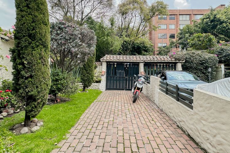 Casa de 4 alcobas en venta en Puente Largo, Bogotá, 230 m² · foto 23 de 23