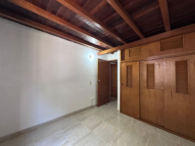 Oficina en arriendo en Los Naranjos, Medellín, 90 m² · foto 10 de 13