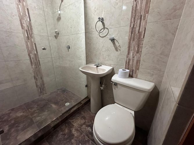 Oficina en arriendo en Los Naranjos, Medellín, 90 m² · foto 13 de 13