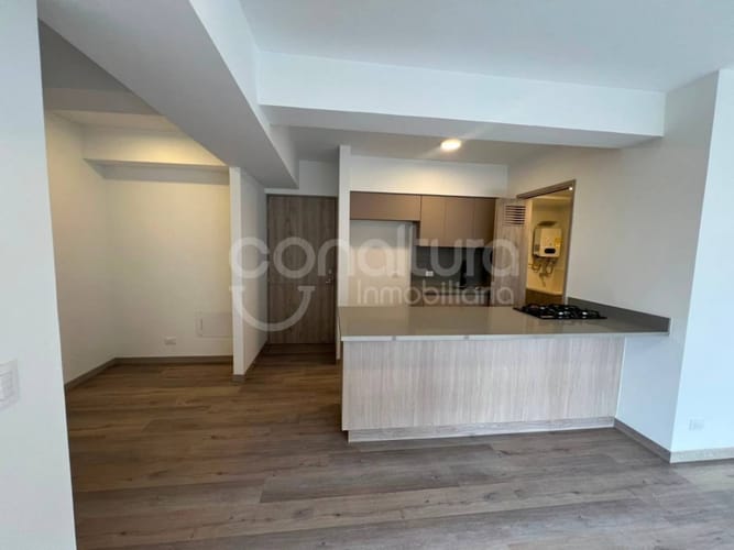 Apartamento de 3 alcobas en arriendo en Ciudad Del Río, Medellín, 88 m² · foto 2 de 19