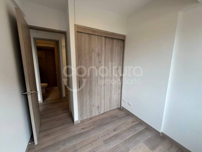 Apartamento de 3 alcobas en arriendo en Ciudad Del Río, Medellín, 88 m² · foto 13 de 19