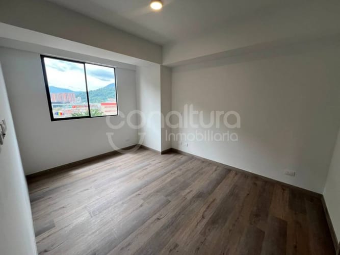 Apartamento de 3 alcobas en arriendo en Ciudad Del Río, Medellín, 88 m² · foto 14 de 19