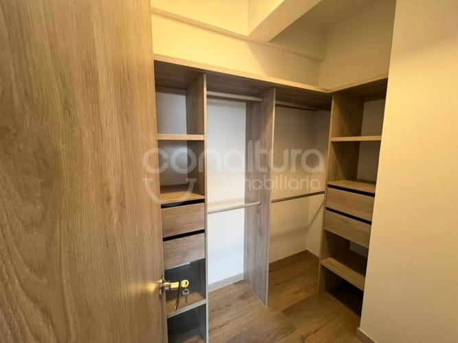 Apartamento de 3 alcobas en arriendo en Ciudad Del Río, Medellín, 88 m² · foto 15 de 19