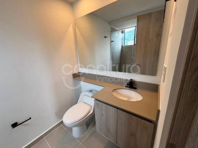 Apartamento de 3 alcobas en arriendo en Ciudad Del Río, Medellín, 88 m² · foto 18 de 19