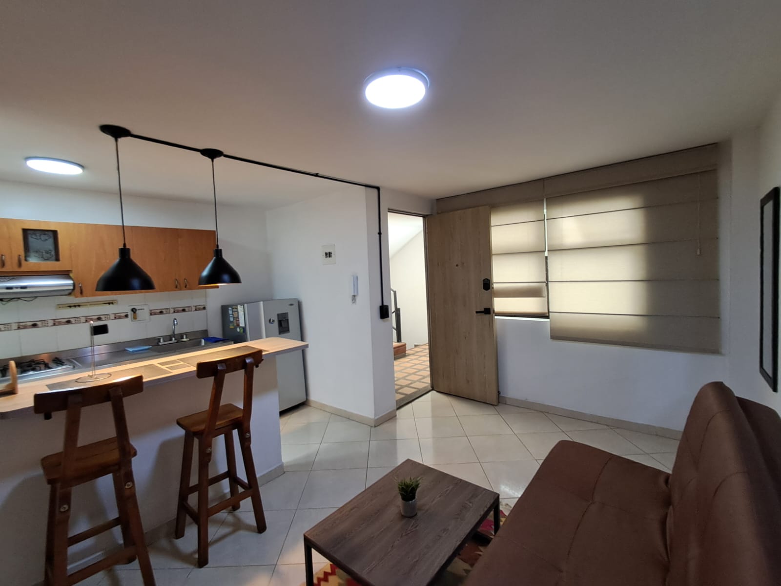 Apartaestudio en arriendo en Laureles, Medellín · foto 13 de 16