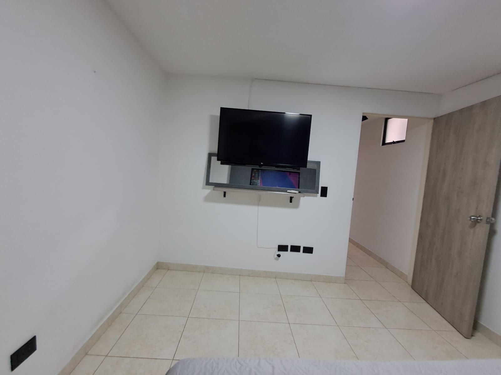 Apartaestudio en arriendo en Laureles, Medellín · foto 6 de 13