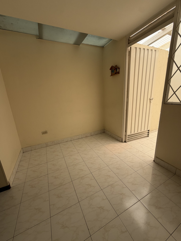 Casa en venta en Alameda, Bogotá · foto 5 de 19