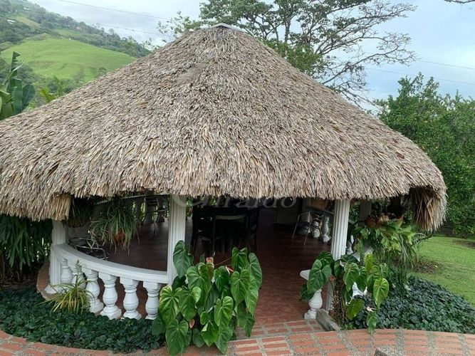 Finca en venta en Zarzal La Luz, Copacabana, 2400 m² · foto 19 de 21
