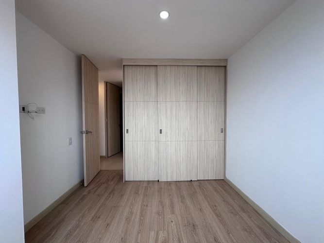 Apartamento de 3 alcobas en arriendo en El Poblado, Medellín, 105 m² · foto 10 de 18