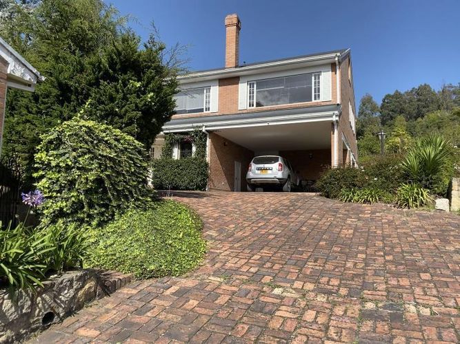 Casa de 4 alcobas en venta en San Jose De Bavaria, Bogotá, 434 m² · foto 24 de 24