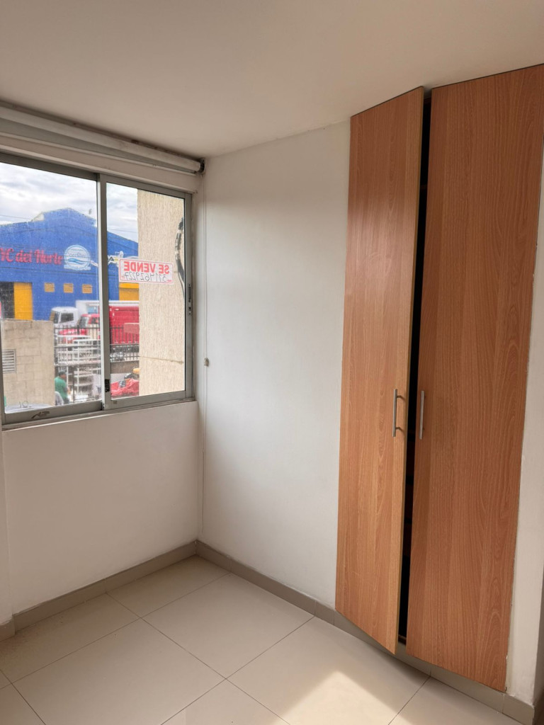 Apartamento en venta en Rafael Garcia Herreros Et Ii, Cúcuta · foto 2 de 17