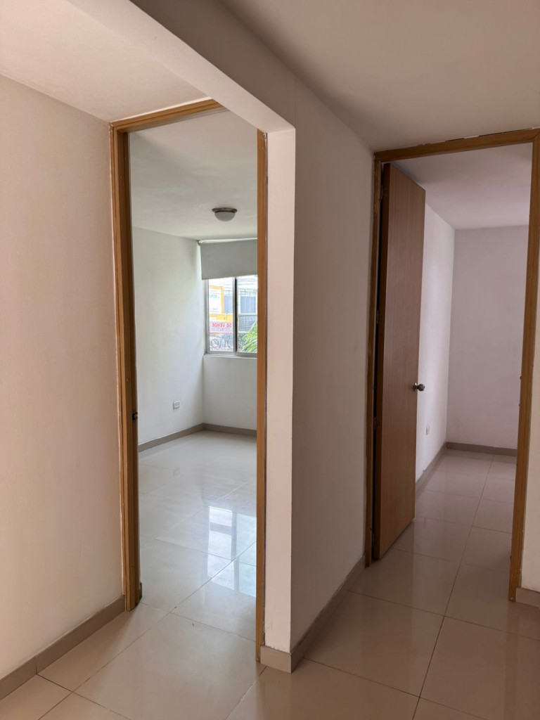 Apartamento en venta en Rafael Garcia Herreros Et Ii, Cúcuta · foto 10 de 17