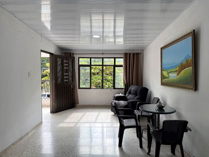 Edificio en venta en La Independencia, Cali, 250 m² · foto 4 de 24