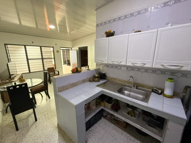 Edificio en venta en La Independencia, Cali, 250 m² · foto 10 de 24
