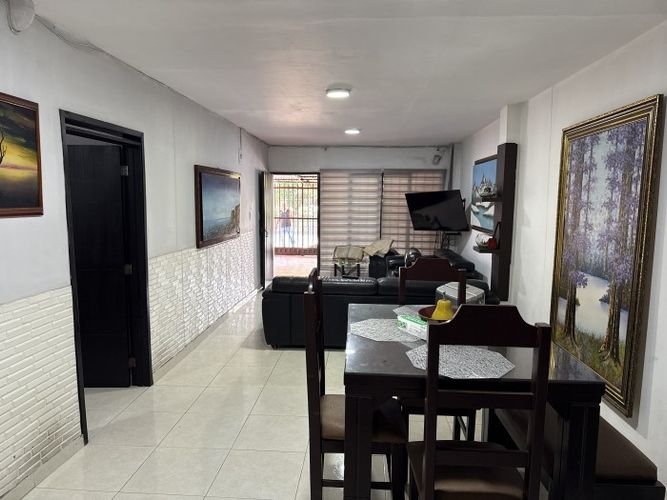 Edificio en venta en La Independencia, Cali, 250 m² · foto 19 de 24