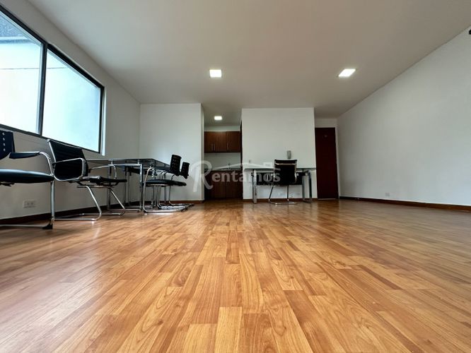Oficina en arriendo en Altos Del Poblado, Medellín, 54 m² · foto 6 de 21