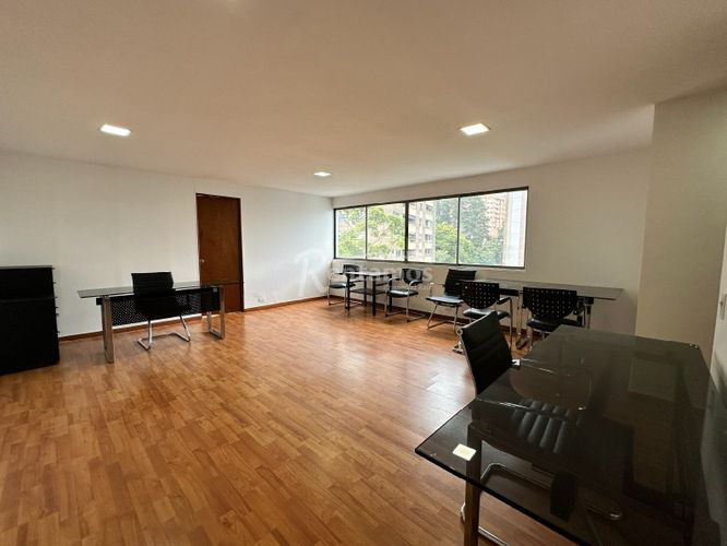 Oficina en arriendo en Altos Del Poblado, Medellín, 54 m² · foto 15 de 21