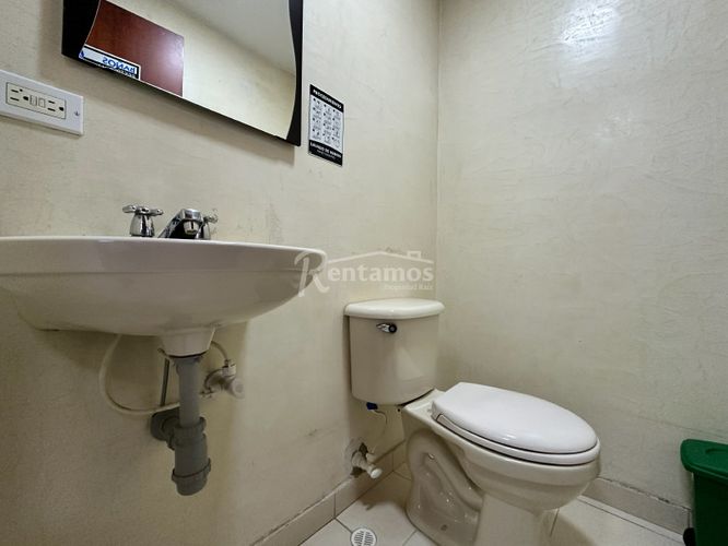 Oficina en arriendo en Altos Del Poblado, Medellín, 54 m² · foto 16 de 21