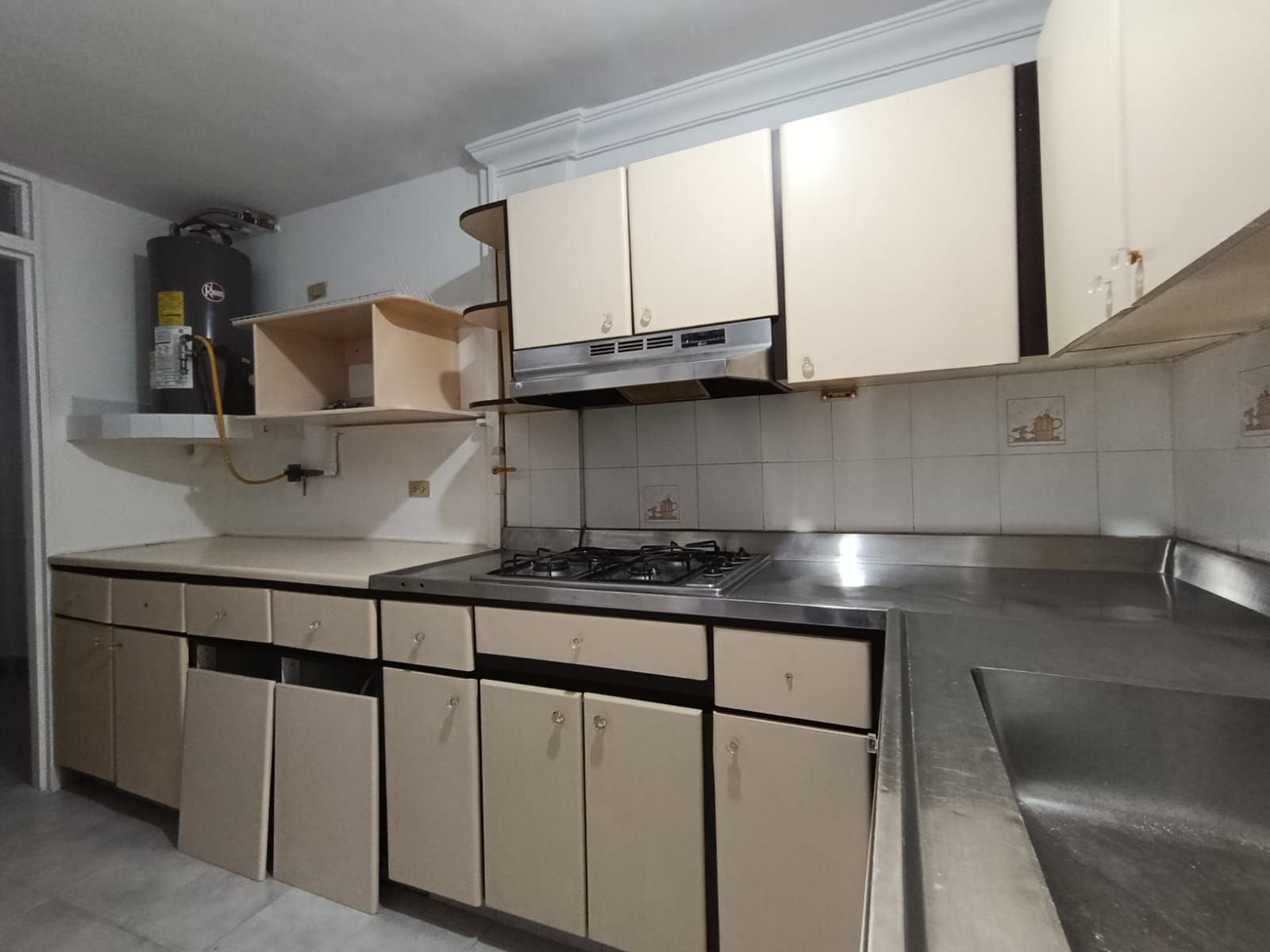 Apartamento en arriendo en Laureles, Medellín · foto 7 de 20