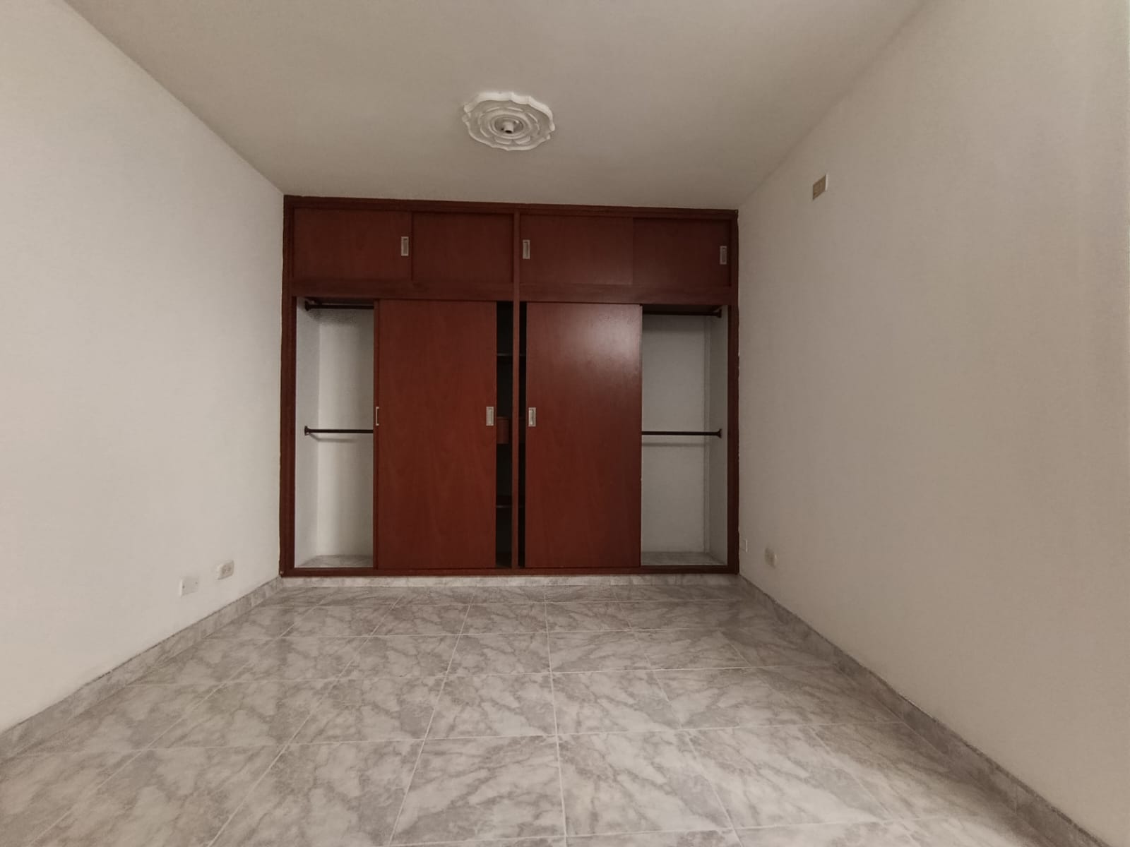 Apartamento en arriendo en Laureles, Medellín · foto 16 de 20