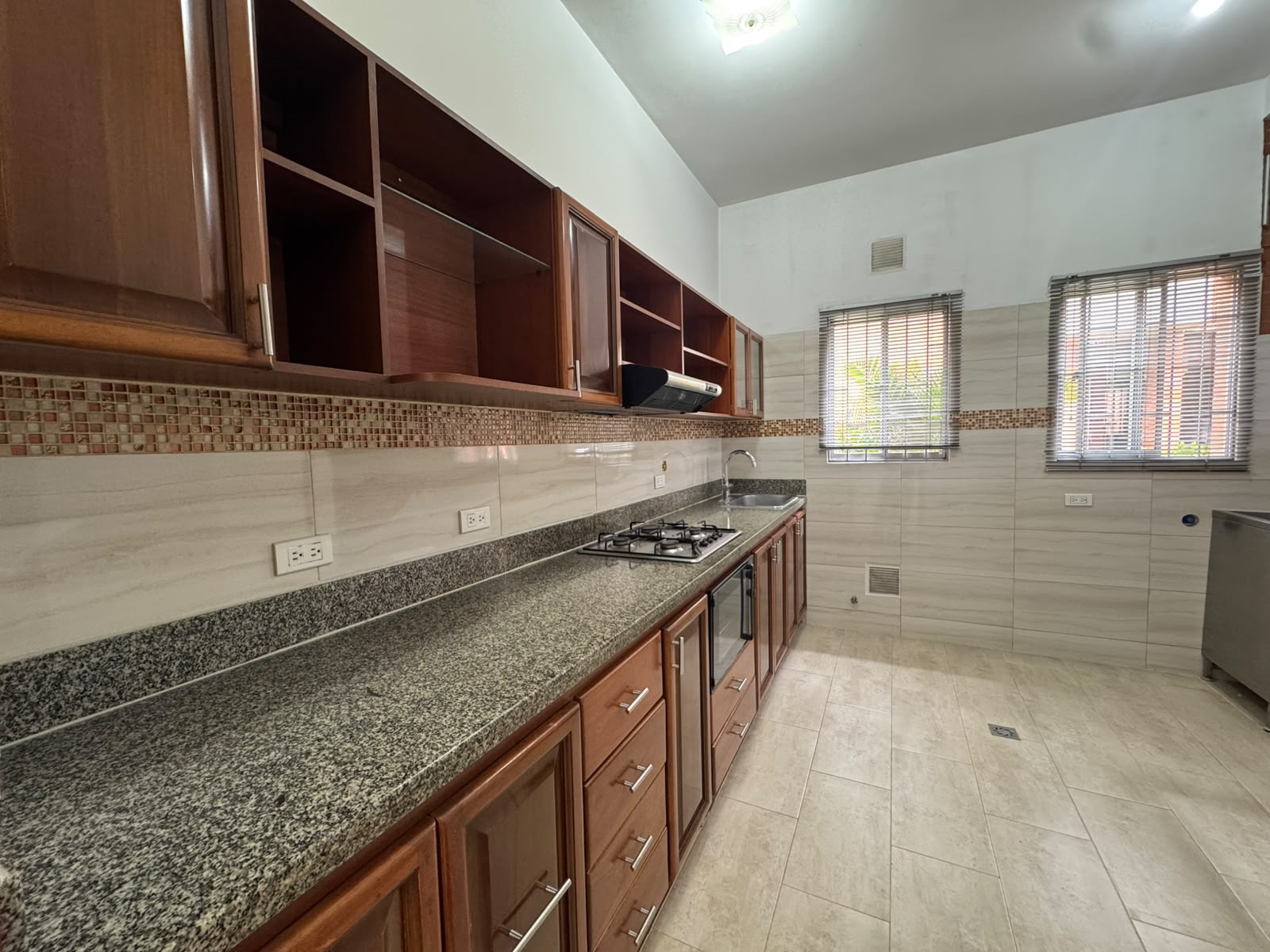 Casa en arriendo en Centenario, Pereira · foto 2 de 20