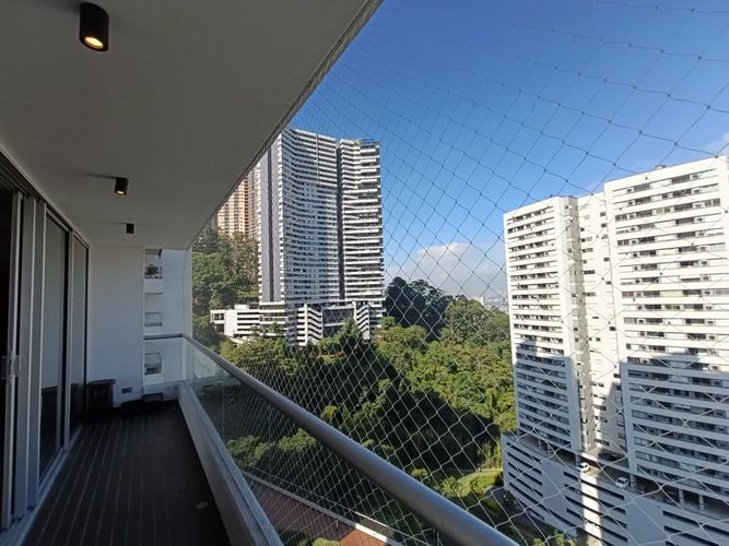 Apartamento de 3 alcobas en arriendo en Loma Del Indio, Medellín, 88 m² · foto 2 de 20