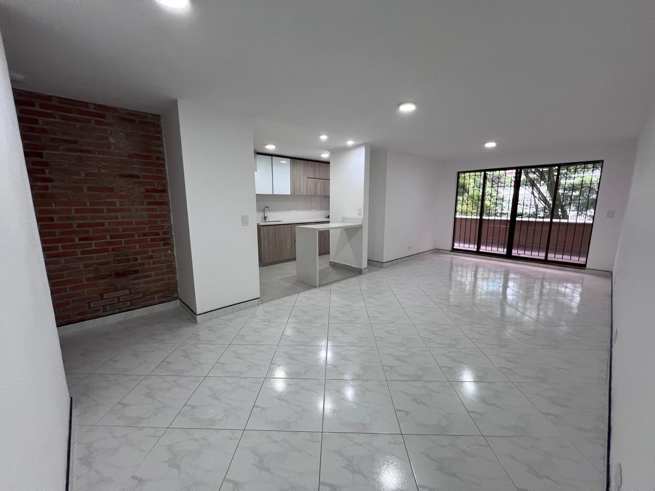 Apartamento en arriendo en El Poblado, Medellín · foto 5 de 20
