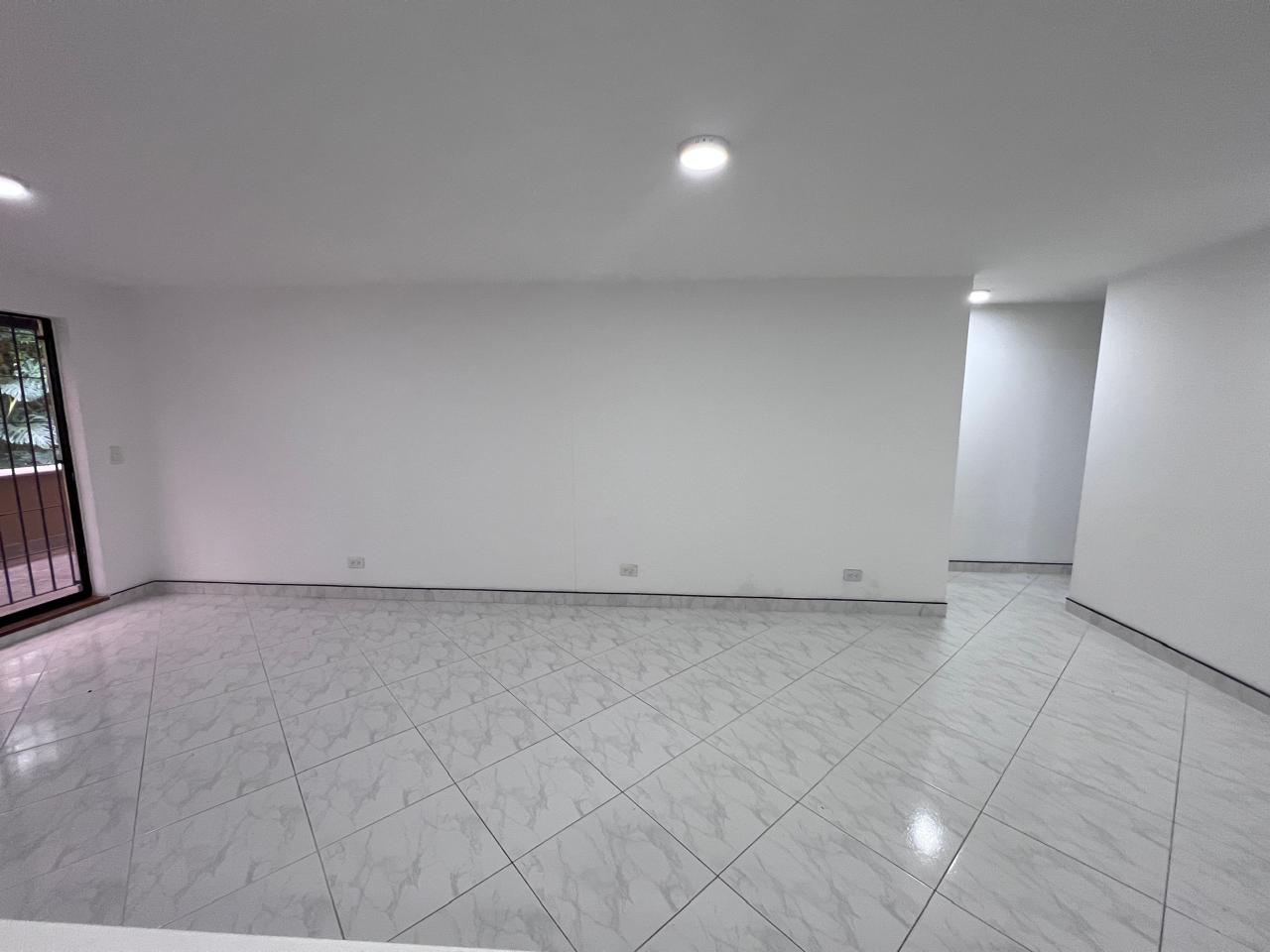Apartamento en arriendo en El Poblado, Medellín · foto 6 de 20