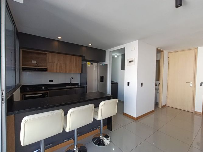 Apartamento de 3 alcobas en arriendo en Loma Del Indio, Medellín, 88 m² · foto 10 de 20